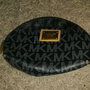 Michael Kors cosmetic bag